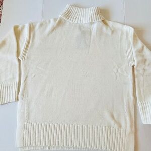 NWT< Meshki women's turtleneck sweater 3/4 sleeves, size Large